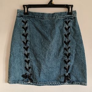 H&M high-waisted mini skirt